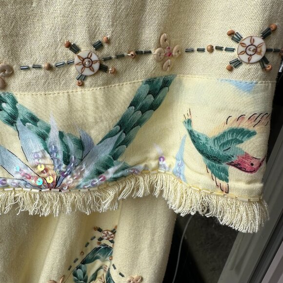 Lovely resort-party two-piece with embellishments - Picture 2 of 7